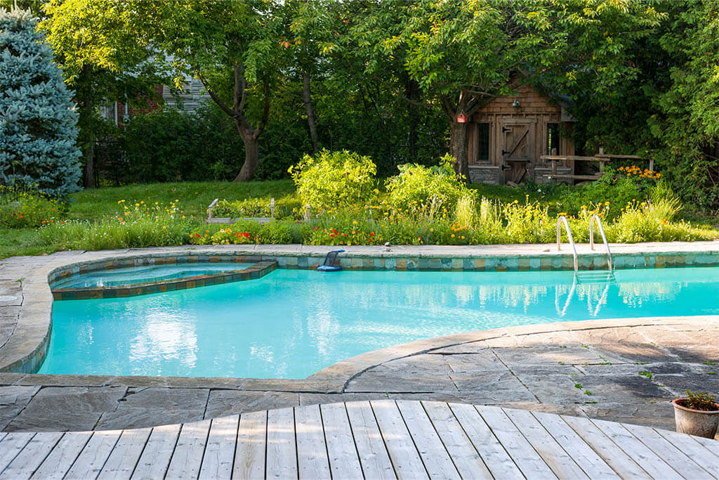 SAUNAVERSUM - Swimmingpool